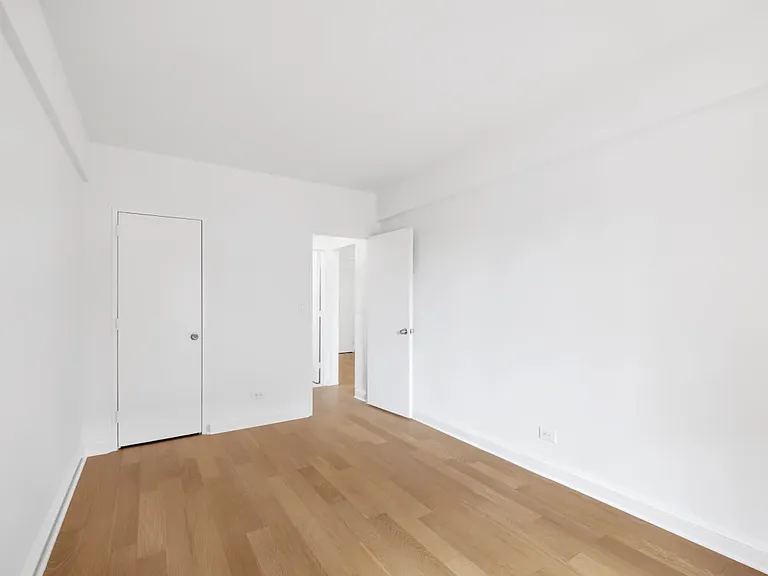 40 Park Ave #9C — Photo 10