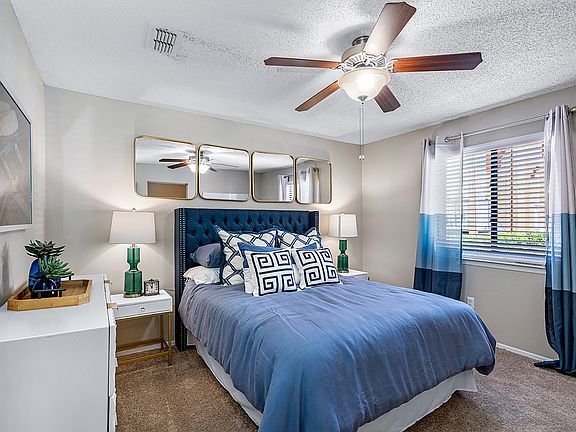 3rd image of 6218 Watermark Dr #6205-101