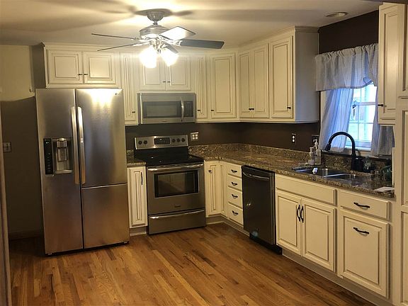 2nd image of 1638 Glazier Ct