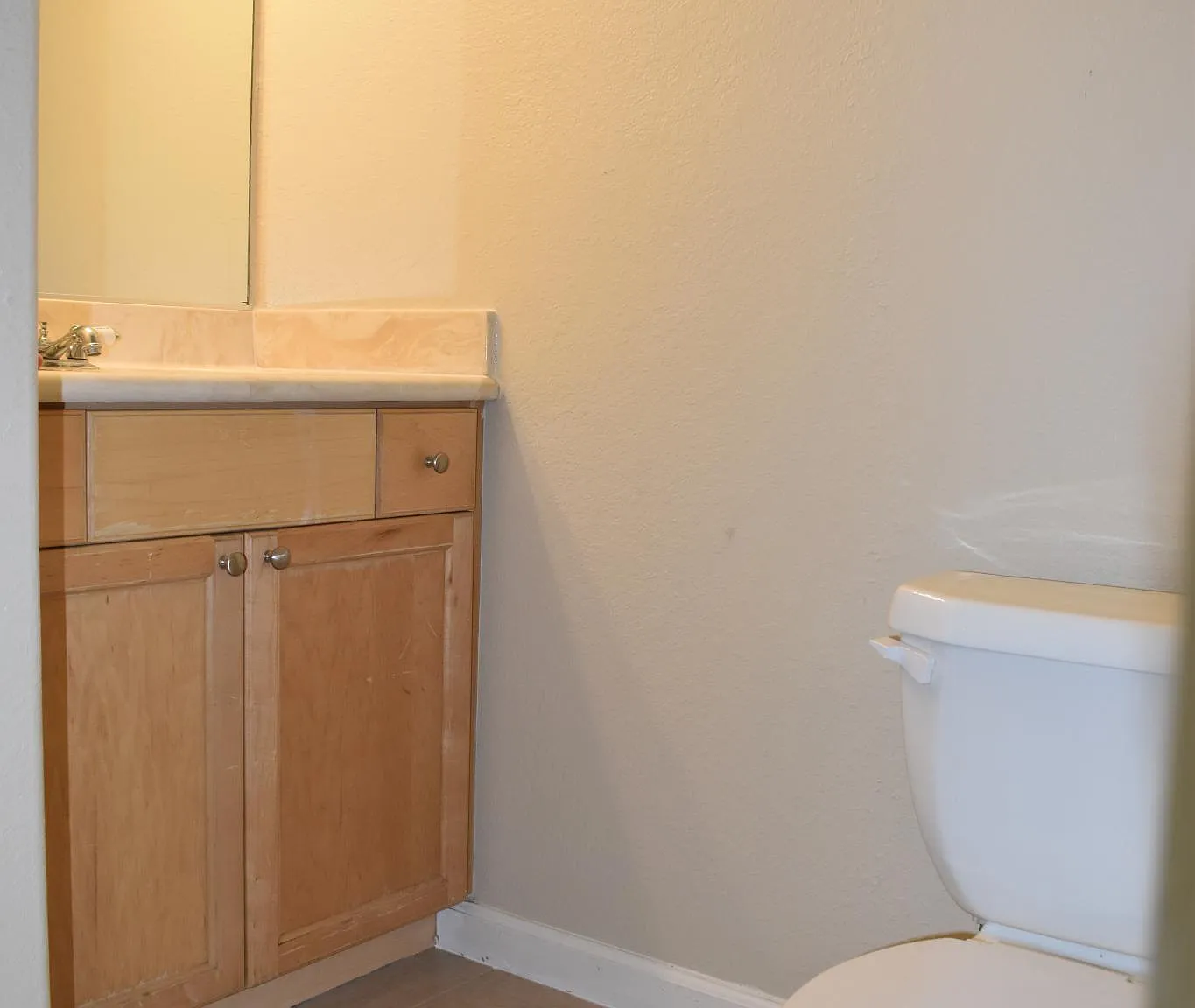 2 bed, 1.5 bath, 960 sqft, $2,750 — Photo 3