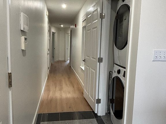 4th image of 330 2nd Ave #2