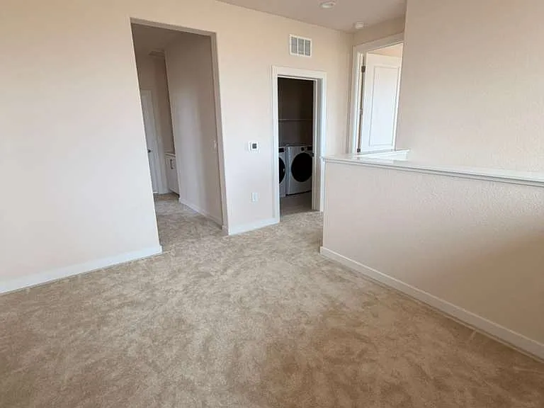 3950 Aura Way — Photo 33