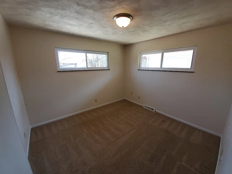 8221 Sunburst Dr — Photo 18