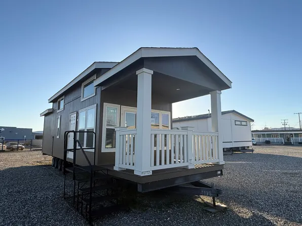 1475 N State St #73, Hemet, CA 92543