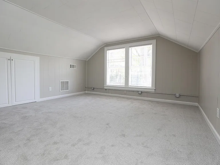 4000 Woodlawn Dr #B — Photo 12