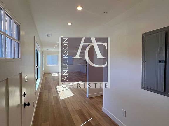 3rd image of 206 Graham Ave #206
