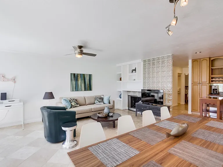 190 Del Mar Shores Ter #65 — Photo 9