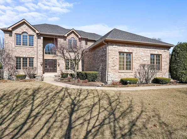 (undisclosed Address), South Elgin, IL 60177