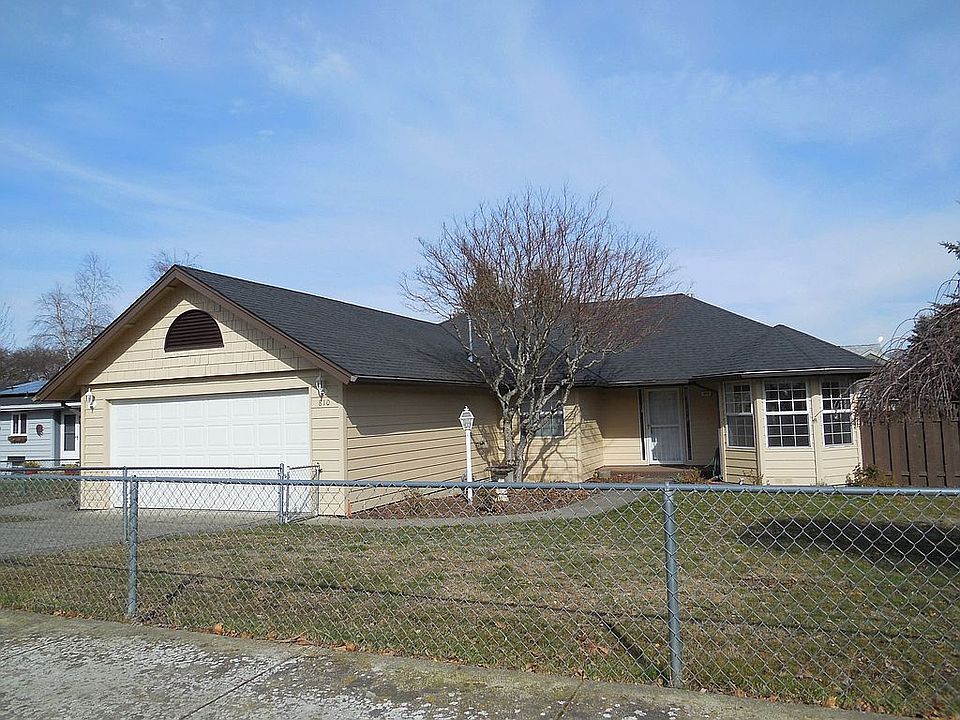 810 Kropp Ct, Hood River, OR