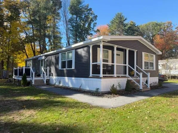 22 Pheasant Rd, Saco, ME 04072