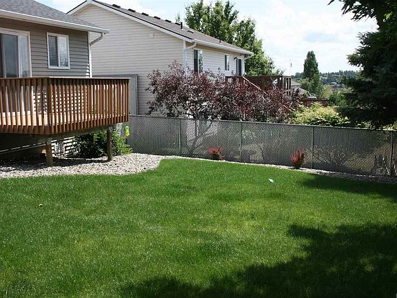 5th image of 1625 NW Arcadia Dr