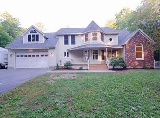 1820 New Sherborn Rd, Athol, MA 01331