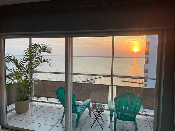 2350 W 1st St APT 802
