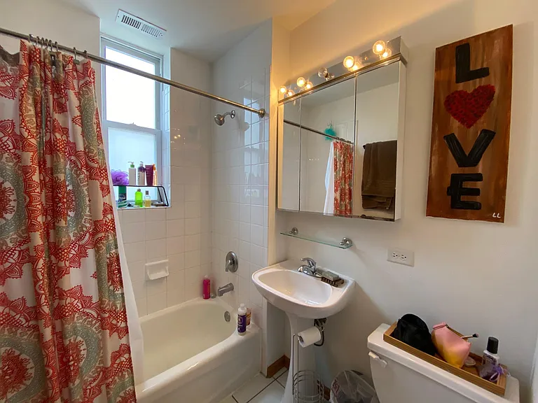 2920 W Shakespeare Ave — Photo 18