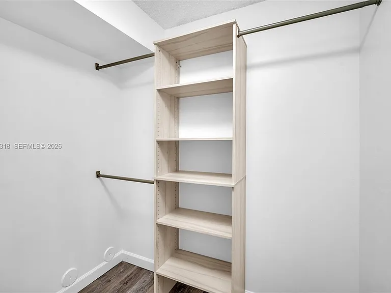 3405 Emerald Oaks Dr #0 — Photo 9