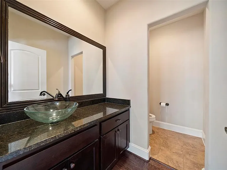 835 Garden Oaks Trce — Photo 5