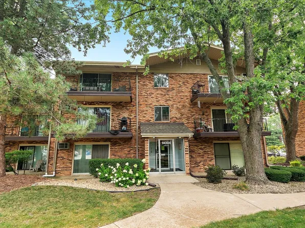 14004 Waterbury Dr APT 1106, Crestwood, IL 60445