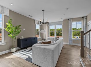 3236 Drift St, Charlotte, NC 28278
