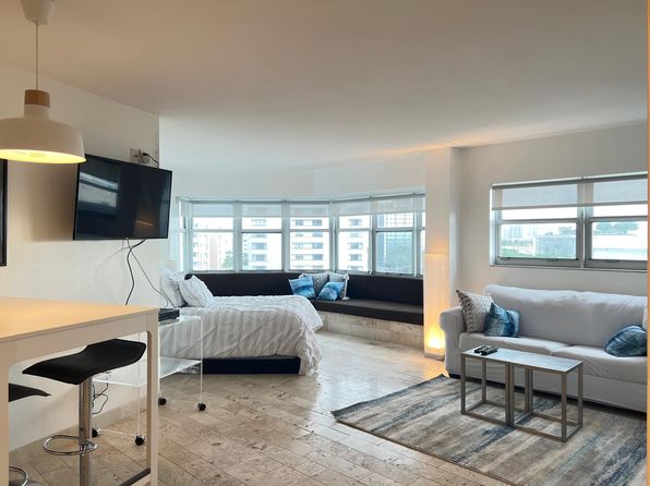 1881 Washington Ave APT 9