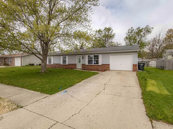 22425 Westmont Pl, Woodburn, IN 46797
