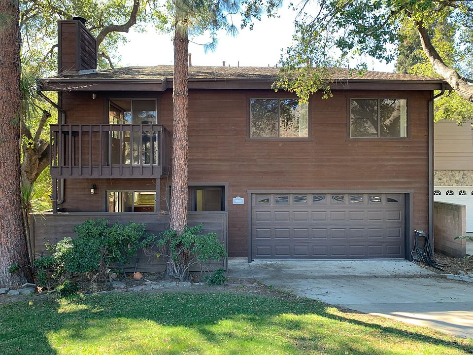 1st image of 3060 Honolulu Ave