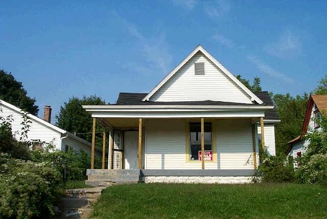 1st image of 4106 N Cornelius Ave
