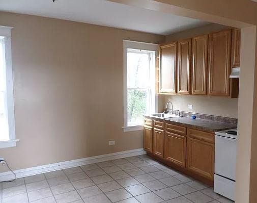 2nd image of 13447 S Houston Ave #1