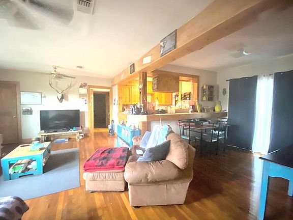 2nd image of 115 Cherry Ln