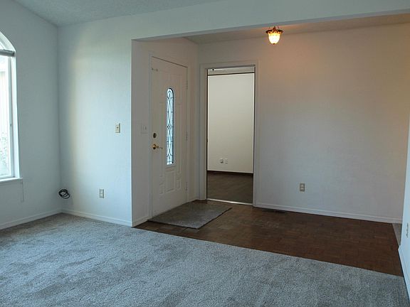 5th image of 2901 W Plath Ave