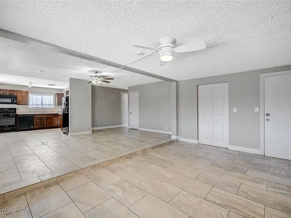 3437 Nipper St, North Las Vegas, NV 89030