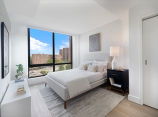 69-65 Yellowstone Blvd #420, Forest Hills, NY 11375