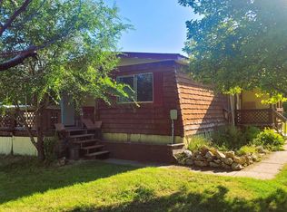 905 Houston Ave, Hot Springs, SD 57747
