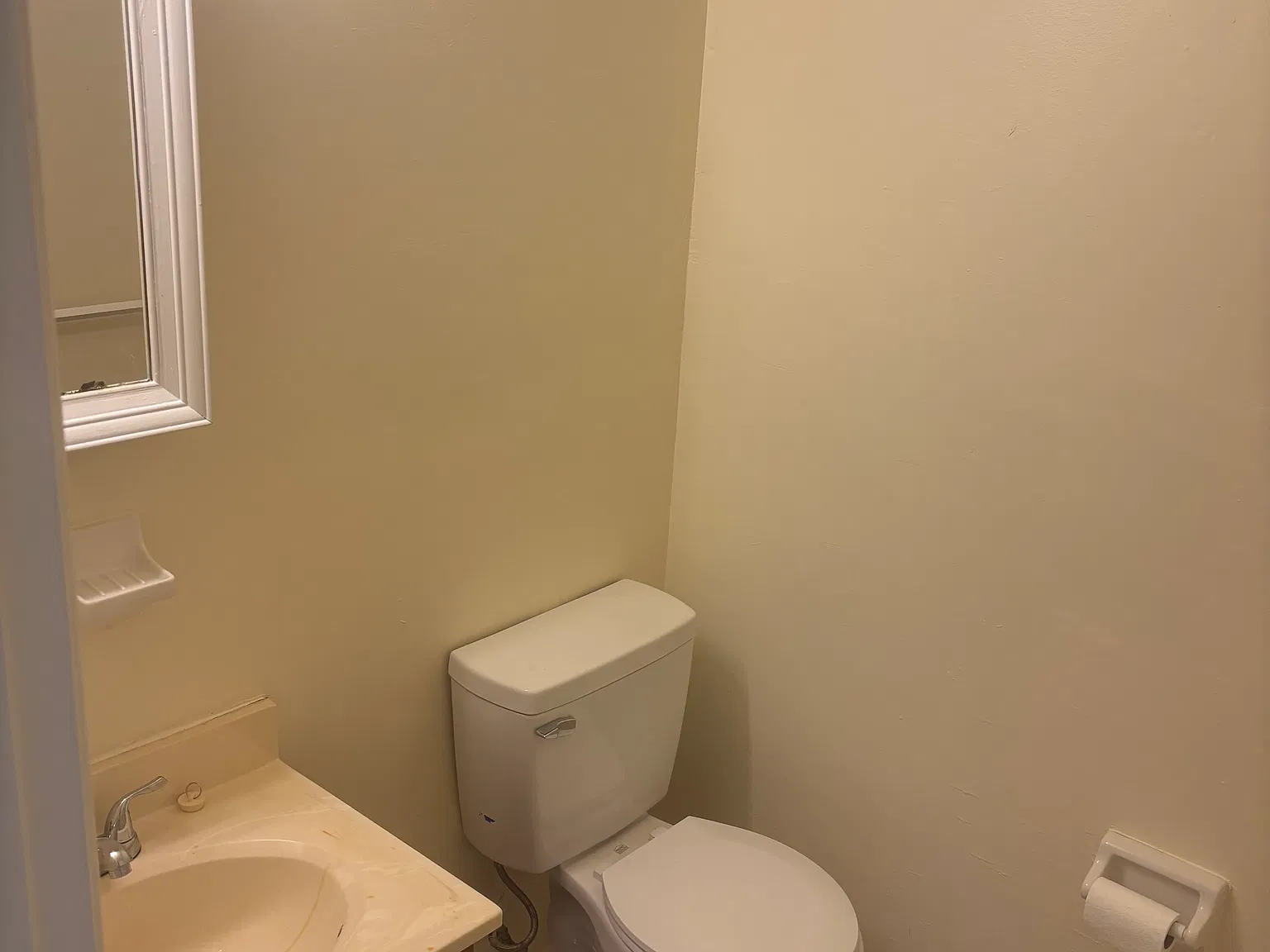 3 bed, 2.5 bath, 1344 sqft, $1,850 — Photo 3