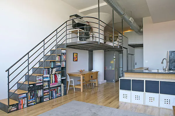 Sold by Compass | media 1