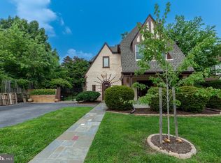 445 Kenwood Rd, Drexel Hill, PA 19026