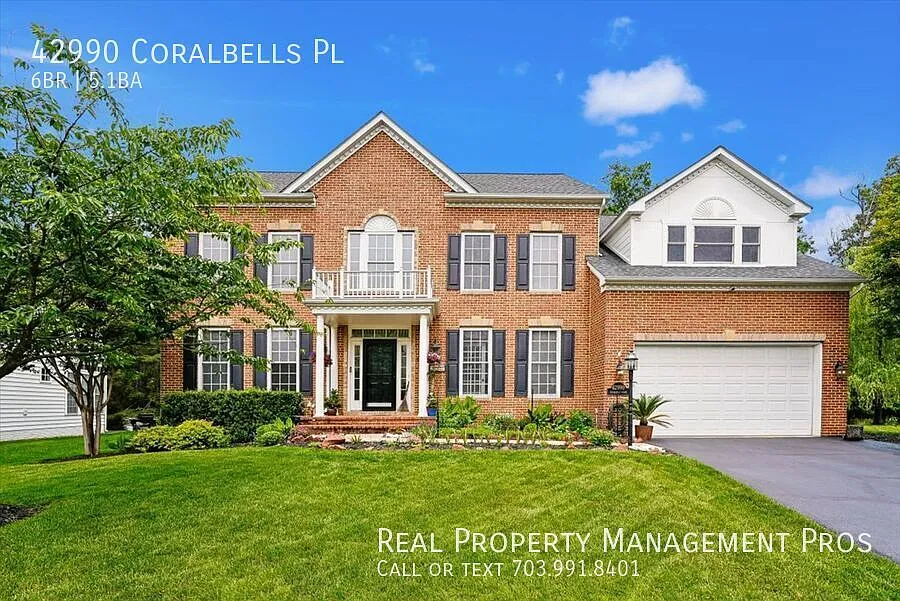 42990 Coralbells Pl