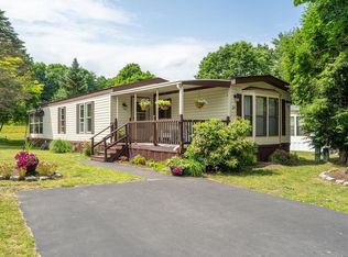 24 Cherokee Way, Rochester, NH 03867