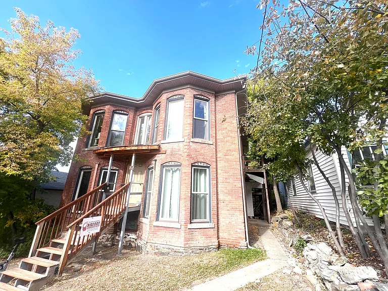 318 Miller St. — Photo 1