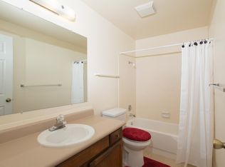 12918 1st Ave SW APT B, Burien, WA 98146