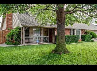 1209 Valley Rd, Yukon, OK 73099