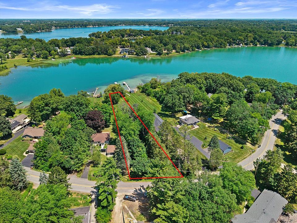 1st image of N1190 TOMBEAU ROAD