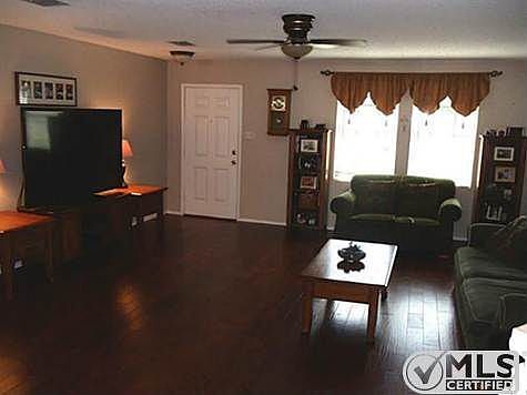 3rd image of 1317 High Crest Dr