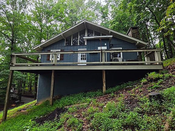 4th image of 114 Sweetleaf Ln