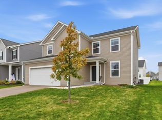 24400 Edgewater Ln, Rogers, MN 55374
