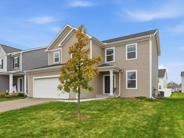 24400 Edgewater Ln, Rogers, MN 55374