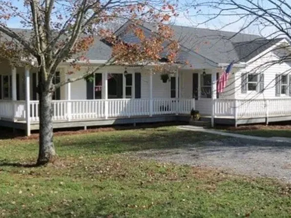2393 Lothridge Rd, Cleveland, GA 30528