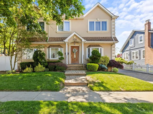 2730 Court Street, Bellmore, NY 11710