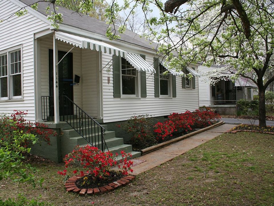 Cute as a button!  2BR/1BA Rehabbed in/out.  Nice landscaping- shows well. 