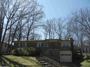 10 Lefever Ln, Little Rock, AR 72227