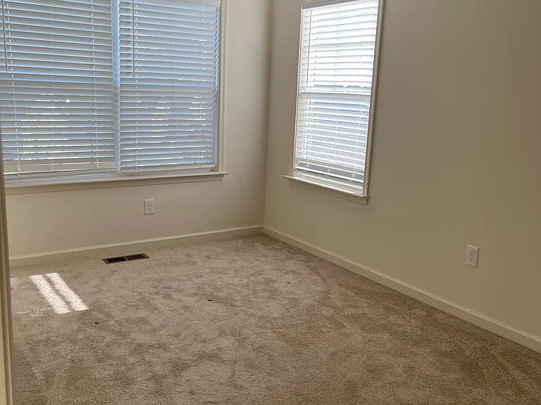 313 Ashby Commons Dr — Photo 17